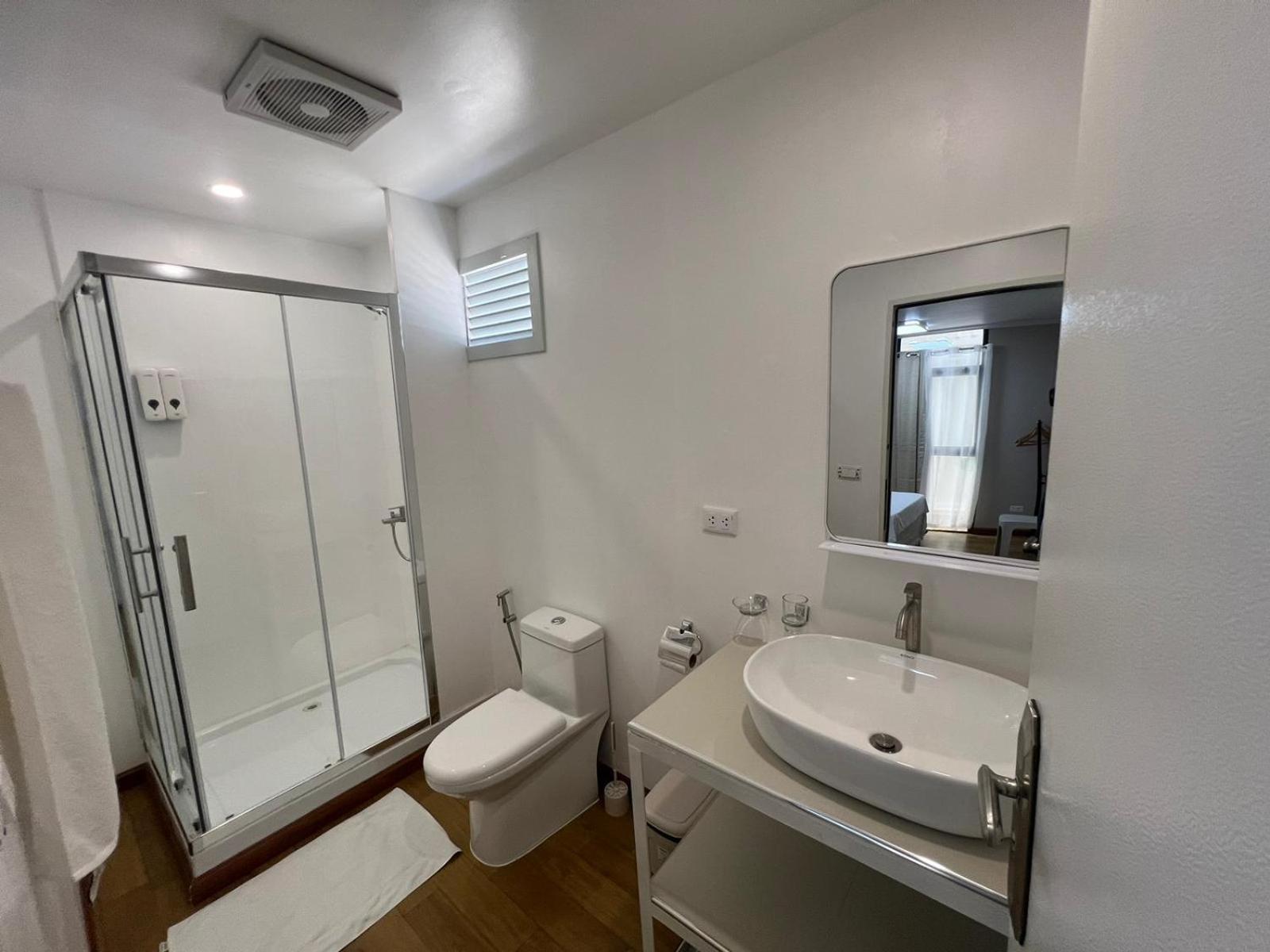 Royal Suites - Port Barton San Vicente  Eksteriør billede